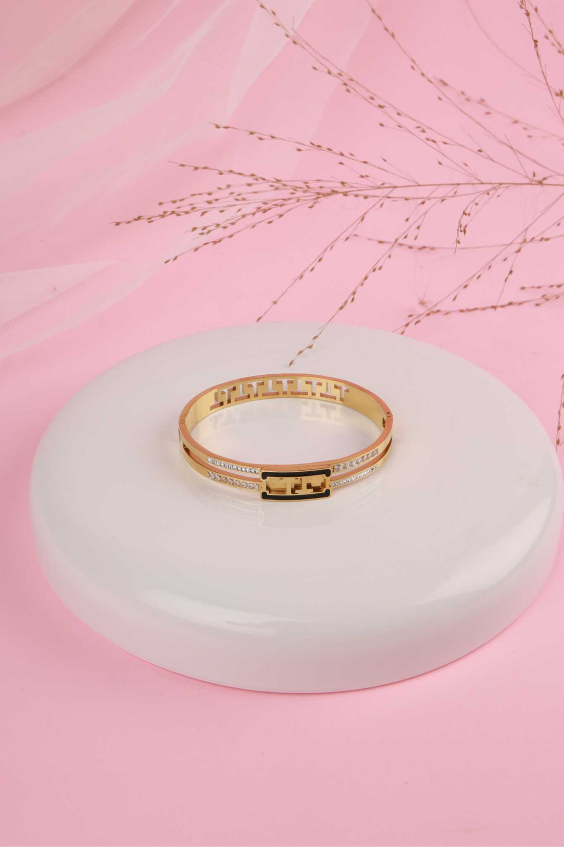 Lustre Luxe Kada