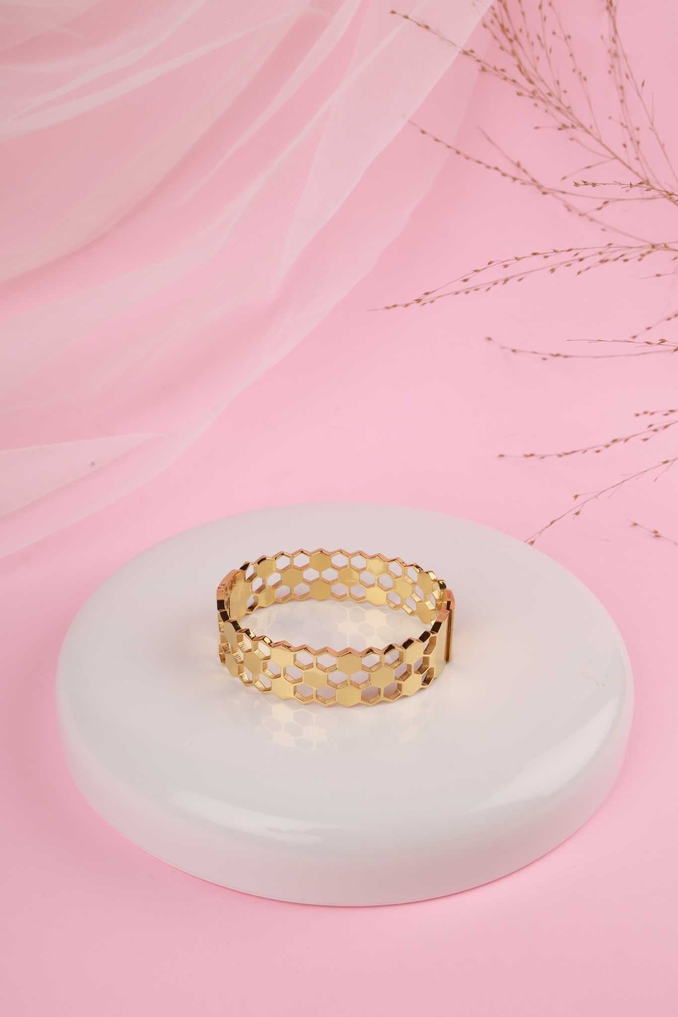 Honeycomb Luxe Kada